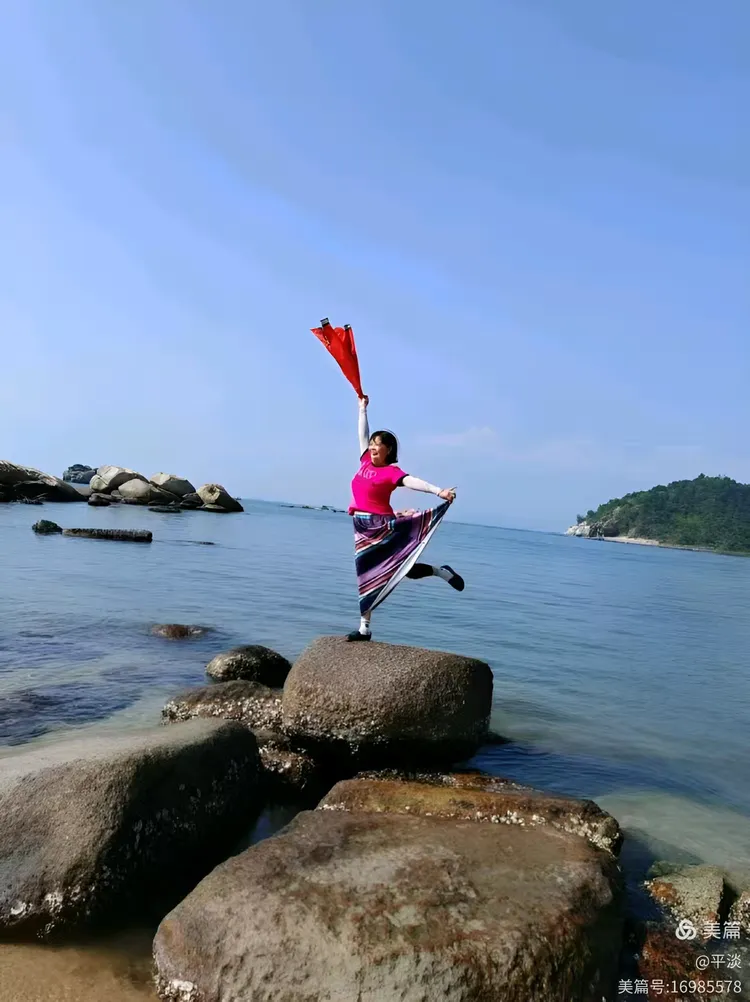 广东惠州巽寮湾美人鱼岛.可从码头坐船到美人鱼岛